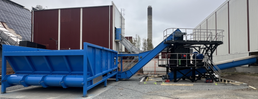 Rejekt-Hacker inklusive Kratzkettenförderer